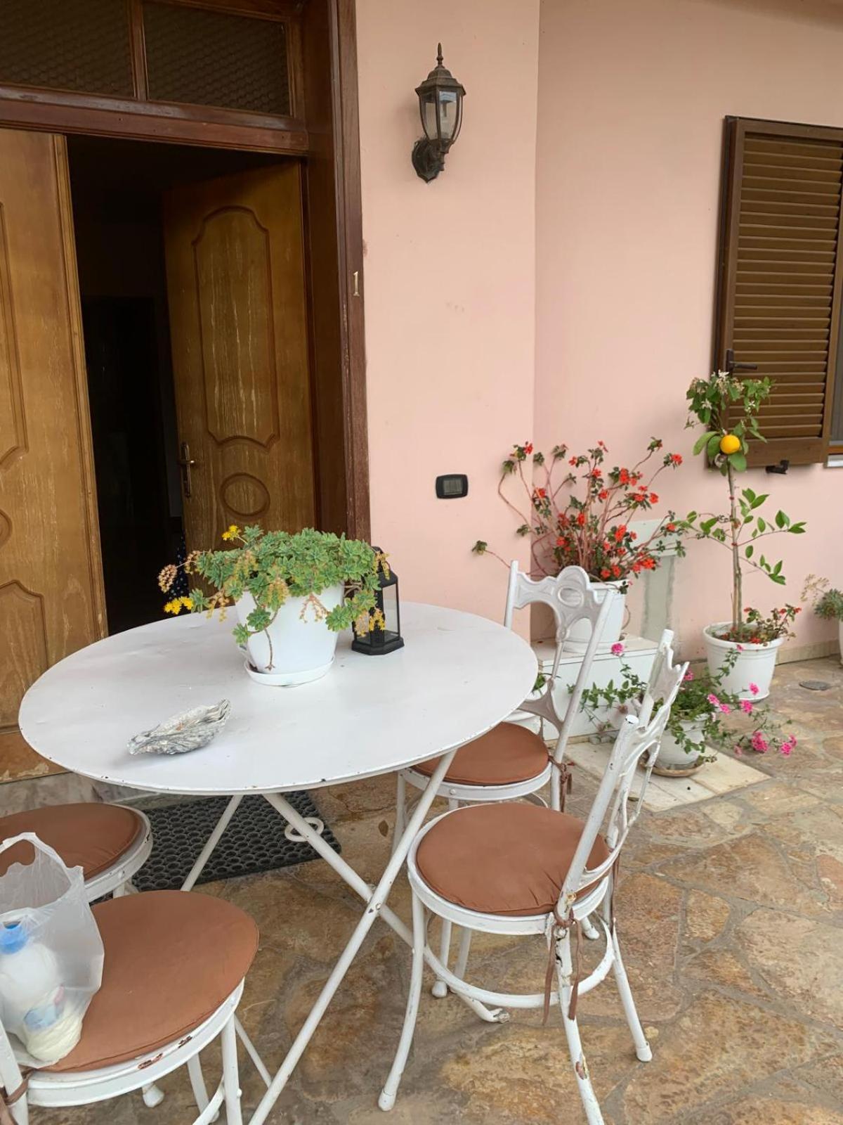 Guesthouse Villa Rosa Berat Szoba fotó